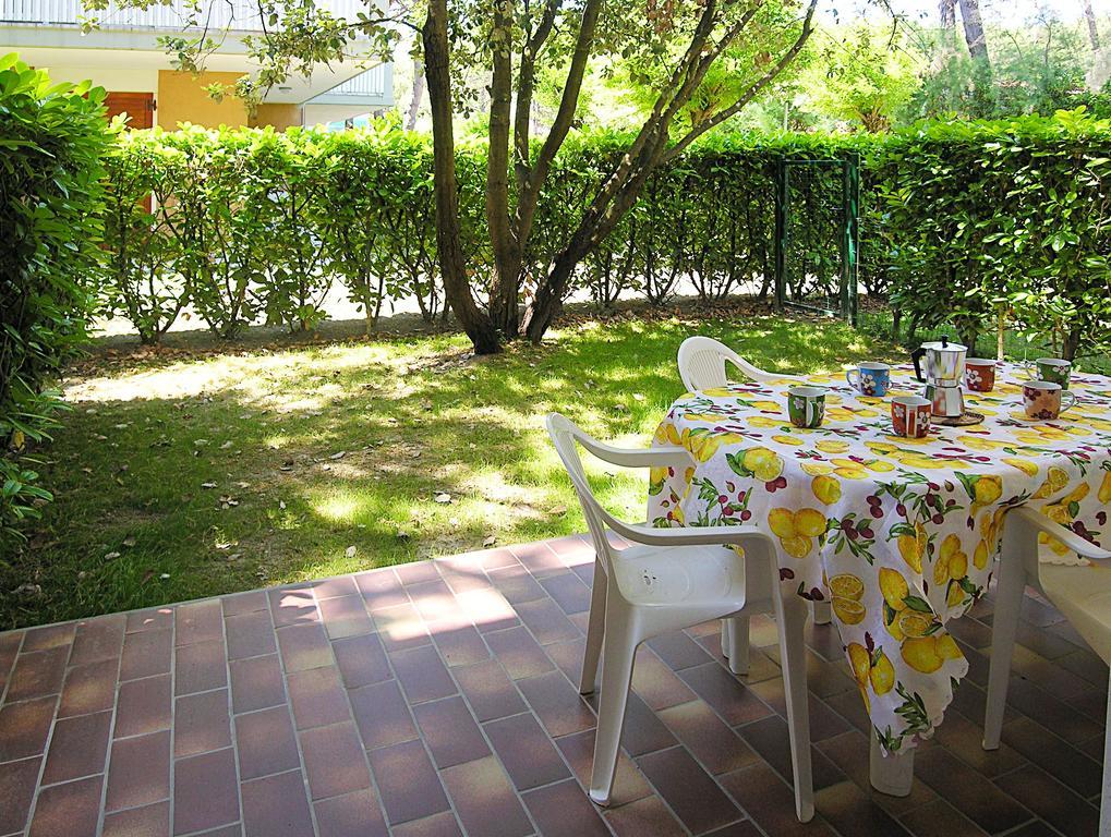 Apartment Gemini con Piscina Bibione Camera foto